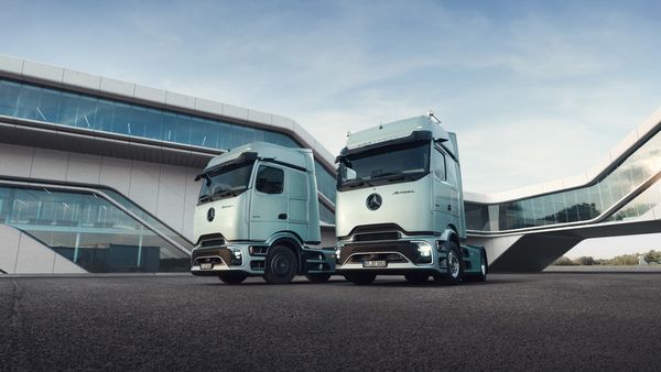 New Actros L Truck: Efficiency Redefined