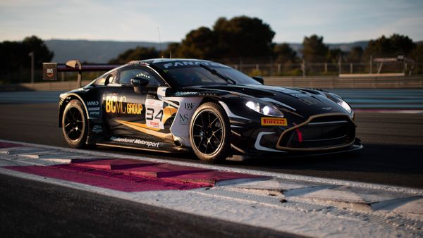 Aston Martin's GT World Debut