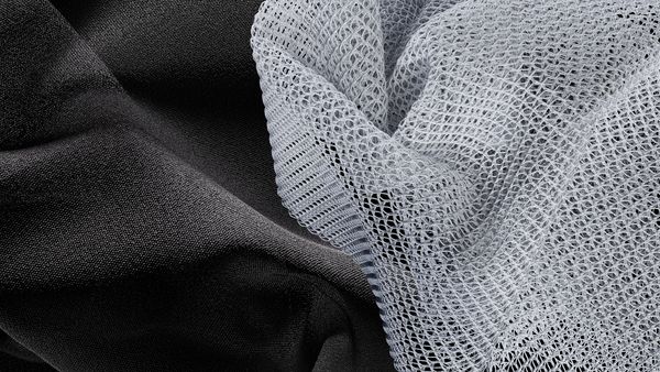 Polestar Cuts Emissions, Sets 2040 Goals