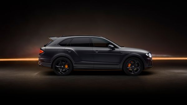 New Bentley Bentayga S: Dark Luxury
