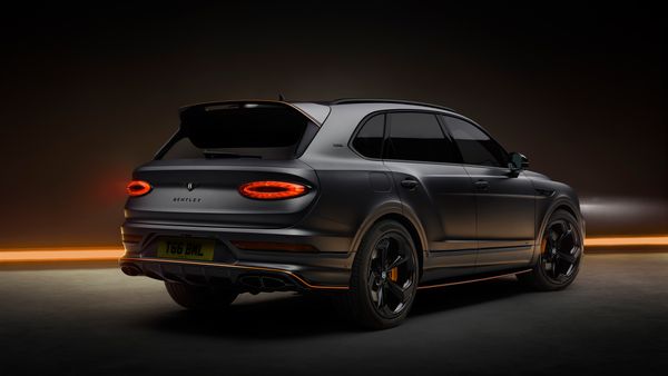 New Bentley Bentayga S: Dark Luxury