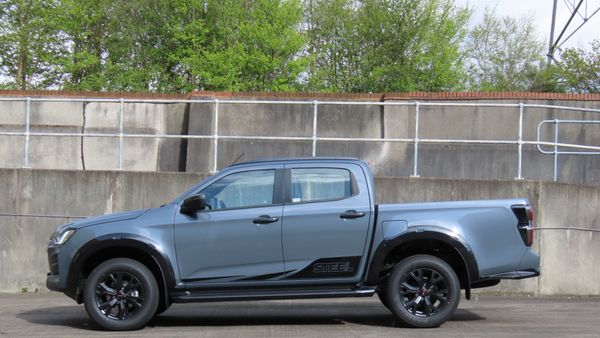 Exclusive D-Max V-Cross STEEL Edition Launched