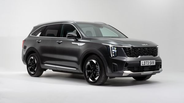 New Kia Sorento: UK Pricing & Specs