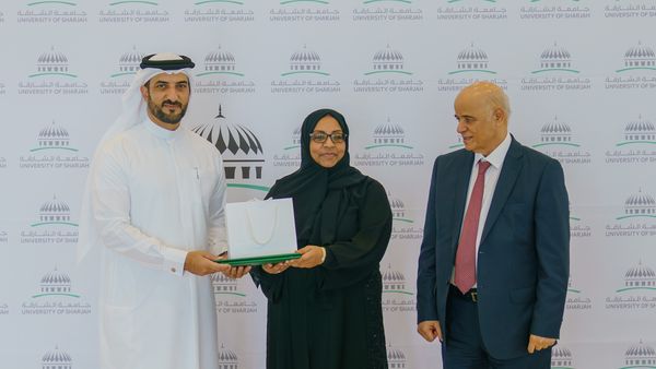 Sharjah Uni Celebrates Academic Excellence
