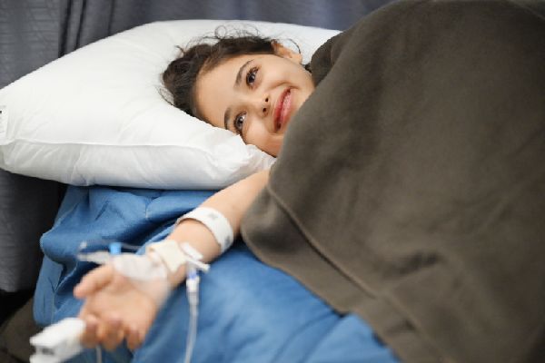 UAE Aids Palestinian Patients