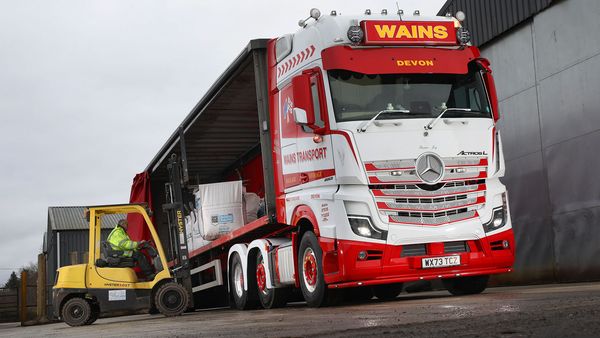 Fuel Efficiency Leap at Wains with Actros L