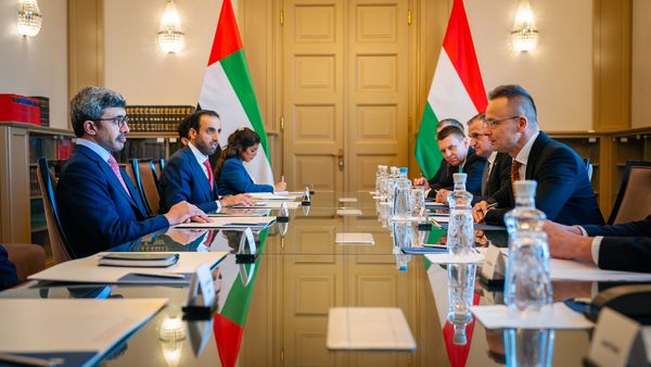 UAE-Hungary Strengthen Ties