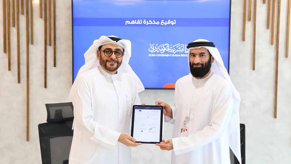 Dubai Government and Hamdan Bin Mohammed Smart University Sign MOU