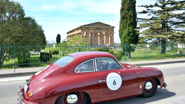 1000 Miglia 2024: Sorrento's Classic Car Charm