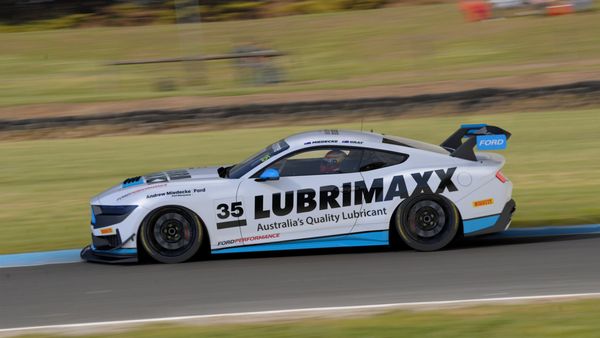 Mustang GT4 Debuts in Australia Mustang GT4 Debuts in Australia