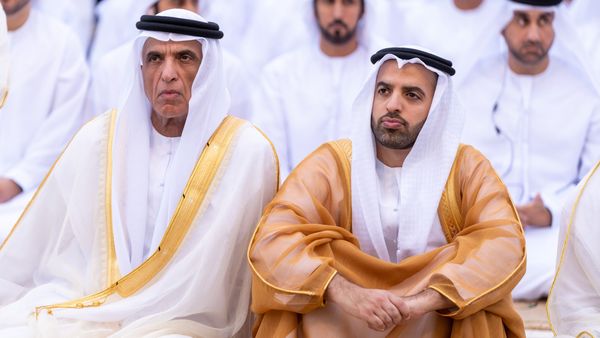 Eid Prayers Led by Sheikh Saud