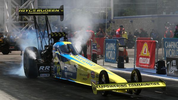 Stewart, Hagan Excel in NHRA Las Vegas Finals