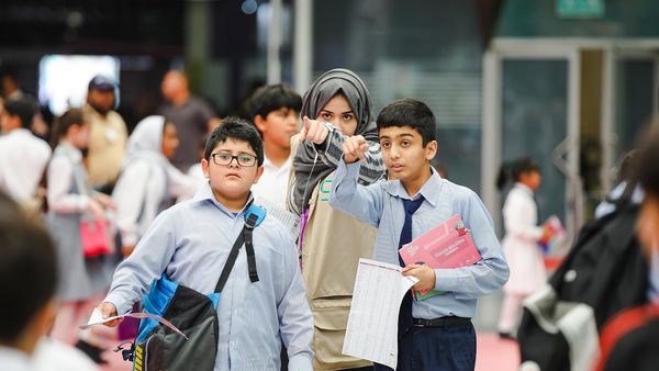 Volunteer at Sharjah Reading Fest