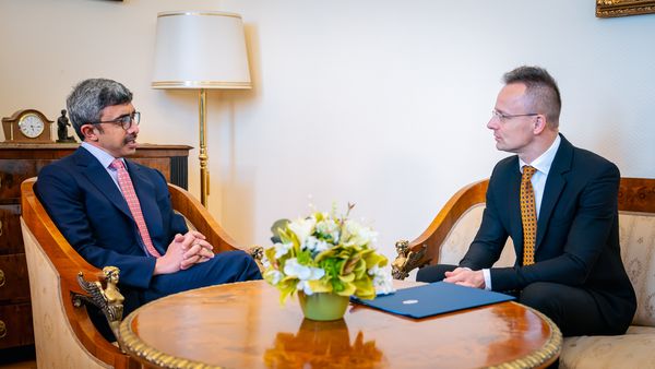 UAE-Hungary Strengthen Ties