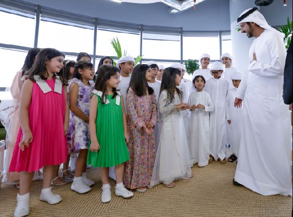 Dubai's Young Cleanup Volunteers Meet Sheikh Hamdan