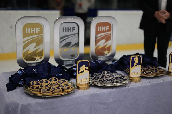UAE Wins Bronze in Ice Hockey
