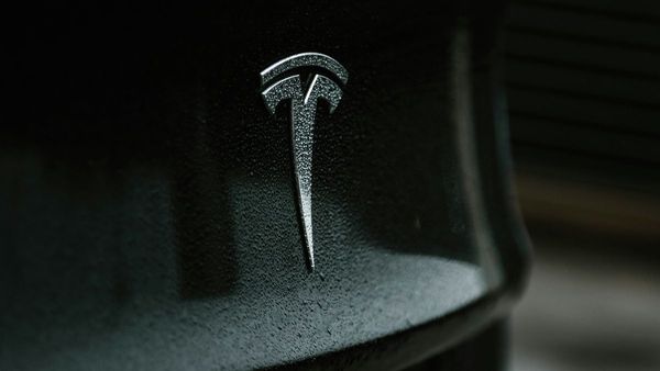 Cyberhammer                   Tesla