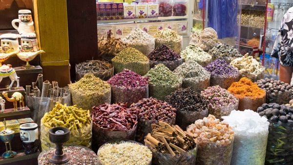 UAE s Culinary Tourism Unveiled