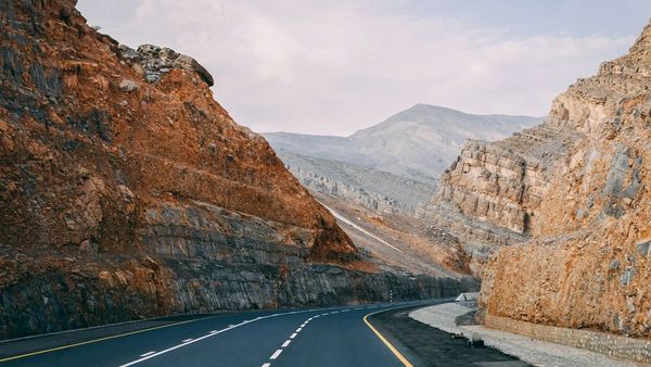 UAE s Hidden Gems Unveiled UAE s Hidden Gems Unveiled