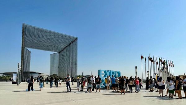 UAE s Leap into Sustainable Living