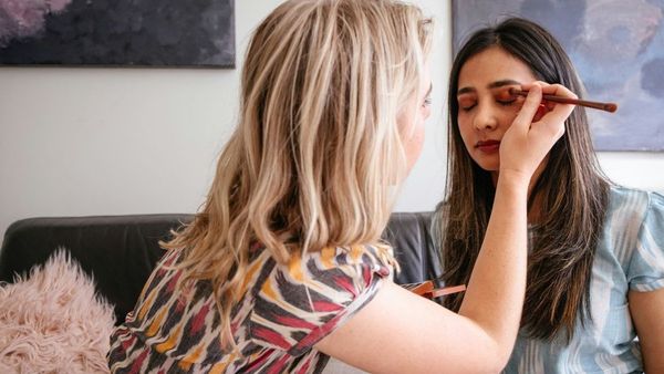 Ultimate Sun-Kissed Makeup Guide Ultimate Sun-Kissed Makeup Guide