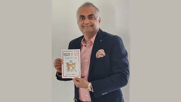 High Five     Guide to Better Leadership