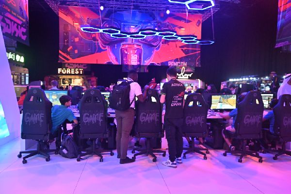 Virtual Museum Tours at Dubai Festival