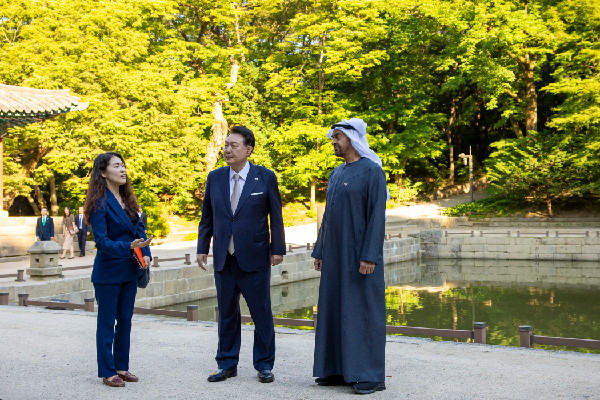 UAE and Korea Strengthen Ties in Seoul