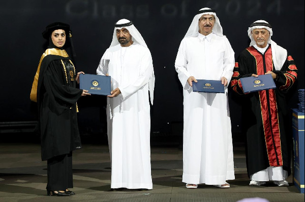 256 Honored at University of Dubai
