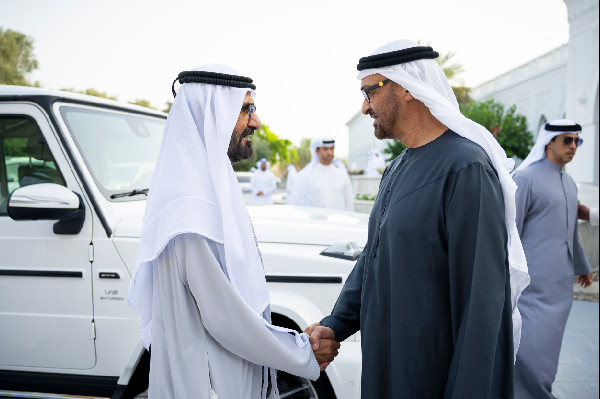 UAE Leaders Discuss National Issues