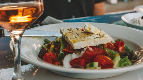 Best Greek Eats in Dubai
