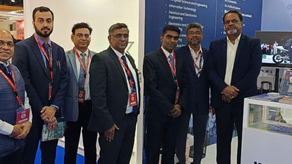 Consulate s Open House Engages Diaspora