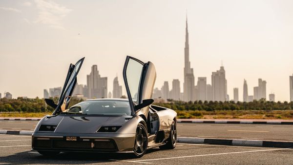 Eccentrica Debuts at UAE Showroom