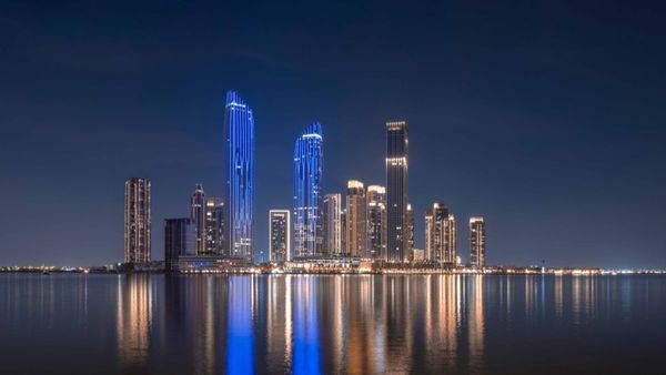 Emaar s New Vibrant Plaza in Dubai