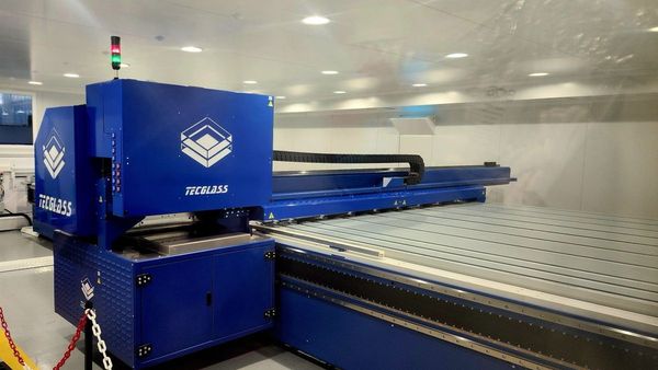 Emirates Glass Unveils New Glass Tech