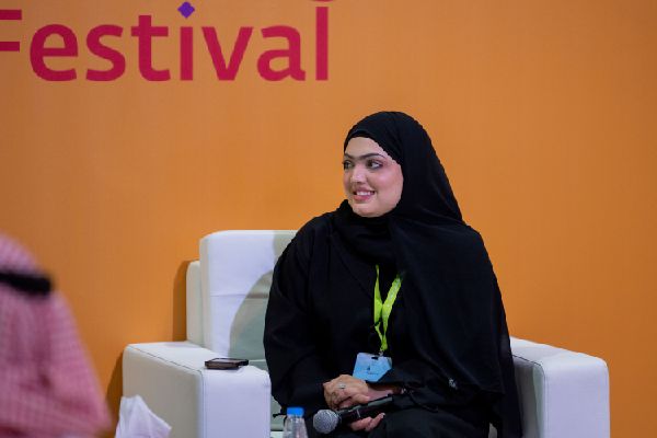 Sessions on Libraries, Little Creator, and Artificial Intelligence