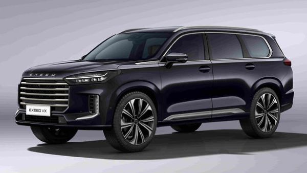 2024 VX  Top Family SUV in UAE