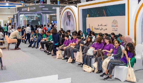 Nahyan bin Mubarak Inaugurates Ishraqat Festival