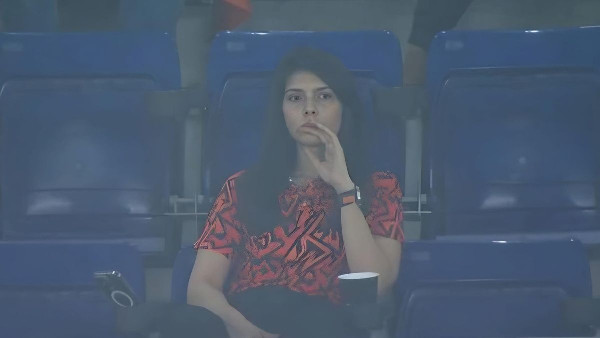 KKR Wins IPL Qualifier, Fans Support Sad Maran KKR Wins IPL Qualifier, Fans Support Sad Maran