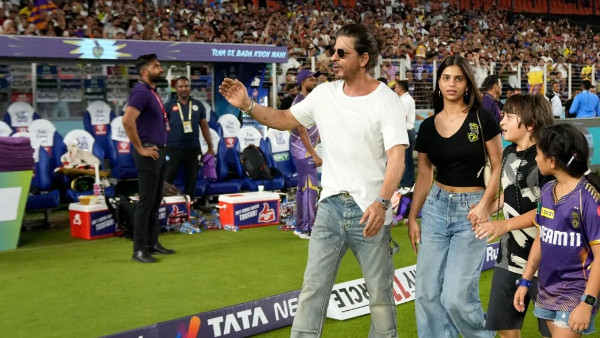 SRK and Suhana Celebrate KKR's IPL Win SRK and Suhana Celebrate KKR's IPL Win