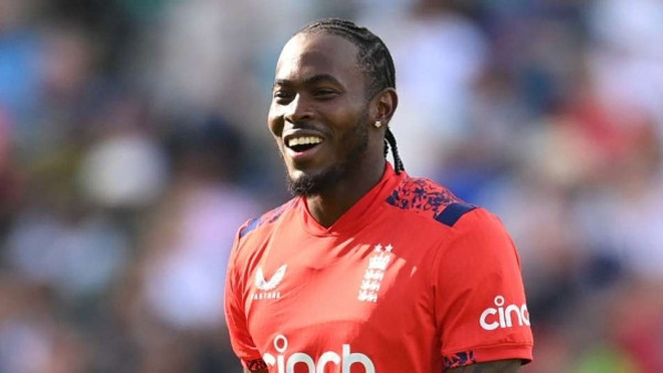 Archer Shines in England's T20I Win Archer Shines in England's T20I Win