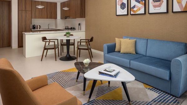 Luxury Summer Stay in Dubai