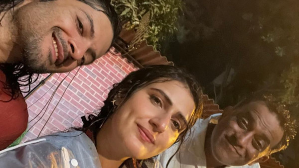 First Look: Ali Fazal & Fatima Sana Shaikh in Metro In Dino First Look: Ali Fazal & Fatima Sana Shaikh in Metro In Dino