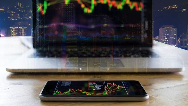 Reddit Shares Jump with OpenAI Deal