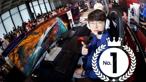 Samsung Leads OLED Monitor Market