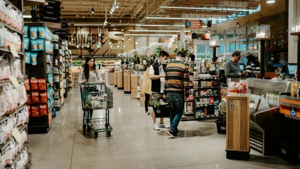 UAE Grocery Sector to Hit  40B in 2024