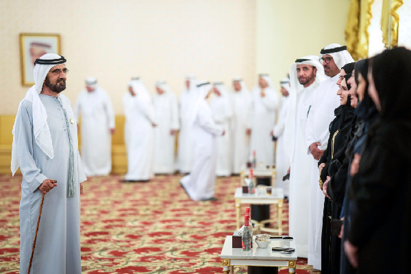 Sheikh Mohammed Meets Dubai Leaders