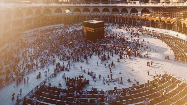 1 301 Deaths in Hajj Season Reported