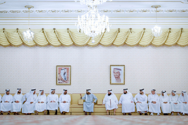 Sheikh Mohammed Meets Dubai Leaders