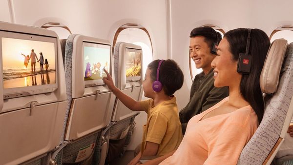 Emirates Wins Big in Aviation Awards